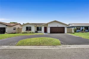 9530 NW 82nd St, Tamarac, FL 33321, Sold 07/06/22