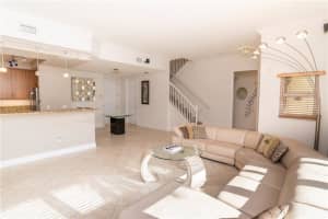 2601 NE 14th Ave APT 105, Oakland Park, FL 33334, Sold 08/15/22