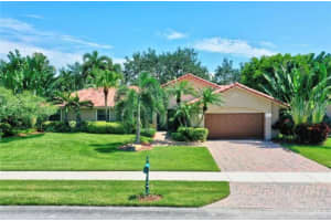 10301 SW 18th St, Davie, FL 33324, Sold 07/21/22