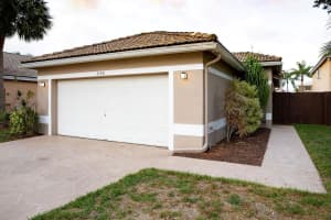 4140 NW 62nd Dr, Coconut Creek, FL 33073, Sold 07/15/22