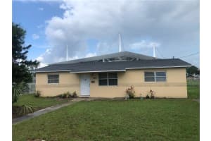 2250 NW 204th St, Miami Gardens, FL 33056, Sold 08/05/22