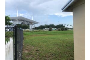 2250 NW 204th St, Miami Gardens, FL 33056, Sold 08/05/22