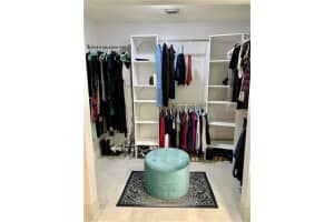 10037 NW 5th St, Plantation, FL 33324, Sold 10/12/22