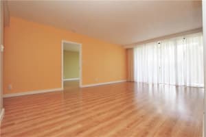 5951 Wellesley Park Dr APT 402, Boca Raton, FL 33433, Sold 07/29/22