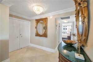 4280 Galt Ocean Dr, Fort Lauderdale, FL 33308, Sold 09/20/22