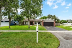 5201 SW 87th Terrace, Cooper City, FL 33328, Sold 07/22/22