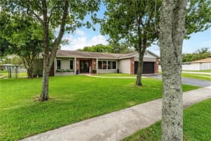 5201 SW 87th Terrace, Cooper City, FL 33328, Sold 07/22/22