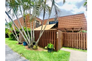 833 SW 120th Way, Davie, FL 33325, Sold 09/23/22