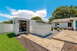 1310 SW 128th Dr, Davie, FL 33325, Sold 07/21/22