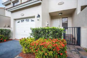 21180 Mainsail Cir APT B15, Aventura, FL 33180, Sold 08/01/22