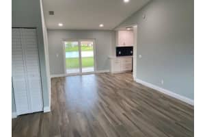 132 Stillwater Cir, Jupiter, FL 33458, Sold 09/01/22