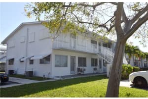 2020 NE 51st Ct   203, Fort Lauderdale, FL 33308 Sold 10/03/22