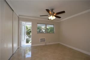 2020 NE 51st Ct   203, Fort Lauderdale, FL 33308 Sold 10/03/22