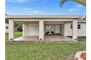 7004 NW 81st St, Tamarac, FL 33321, Sold 08/08/22
