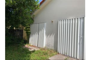8332 SW 44th Pl, Davie, FL 33328, Sold 08/24/22