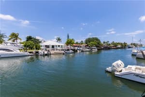 1535 SE 15th St APT 201, Fort Lauderdale, FL 33316, Sold 06/28/22