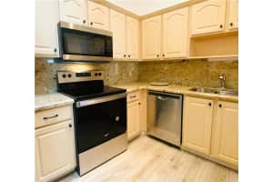 3792 Silver Lace Ln #3792, Boynton Beach, FL 33436, Sold 09/13/22