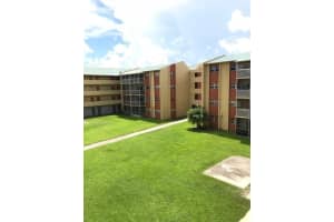 3700 NW 21st St APT 409, Lauderdale Lakes, FL 33311, Sold 08/24/22