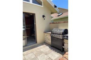 506 Maplewood Dr, Greenacres, FL 33415, Sold 08/01/22