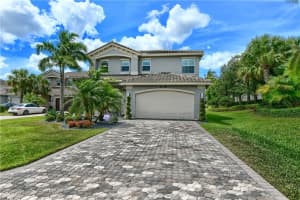 9949  Steamboat Springs Cir, Delray Beach, FL 33446 Sold 08/15/22