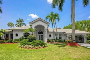 10113 NW 68th Ct, Parkland, FL 33076, Sold 08/31/22