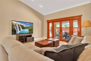 10141 SW 18th St, Davie, FL 33324, Sold 07/22/22