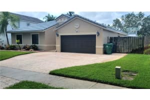 9020 SW 20th St, Miramar, FL 33025, Sold 09/28/22