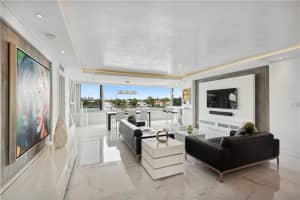 215 N Birch Rd   4A, Fort Lauderdale, FL 33304 Sold 08/29/22
