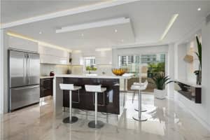 215 N Birch Rd   4A, Fort Lauderdale, FL 33304 Sold 08/29/22