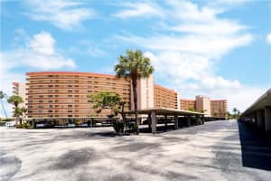 2731 NE 14th Street   422, Pompano Beach, FL 33062 Sold 03/23/23