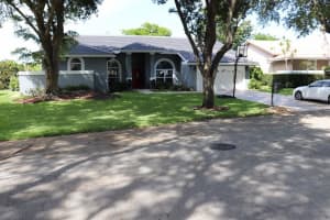 6011 NW 63rd Pl, Parkland, FL 33067, Sold 08/10/22