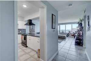 3111 N Ocean Dr, Hollywood, FL 33019, Sold 11/17/22