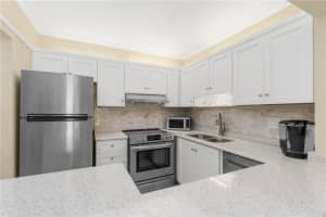 257 S Cypress Rd APT 426, Pompano Beach, FL 33060, Sold 07/28/22
