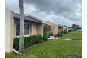 147 Lake Meryl Dr, West Palm Beach, FL 33411, Sold 10/17/22