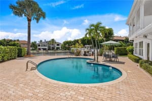 2 Bay Colony Point, Fort Lauderdale, FL 33308, Sold 07/15/22