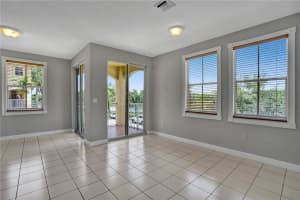 4371 SW 160th Ave APT 215, Miramar, FL 33027, Sold 08/19/22