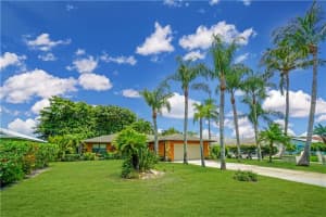 6441 SE Sherwood St, Hobe Sound, FL 33455, Sold 08/08/22