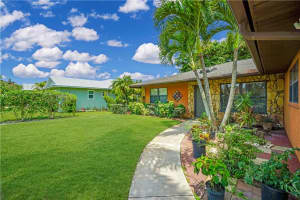 6441 SE Sherwood St, Hobe Sound, FL 33455, Sold 08/08/22