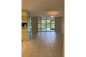7340 NW 1st St APT 104, Plantation, FL 33317, Sold 07/27/22