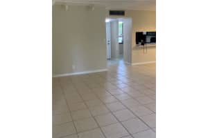 7340 NW 1st St APT 104, Plantation, FL 33317, Sold 07/27/22