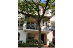 11961 SW 26th Ct, Miramar, FL 33025, Sold 07/27/22