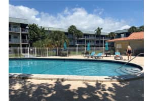250 Layne Blvd APT 204, Hallandale Beach, FL 33009, Sold 07/26/22