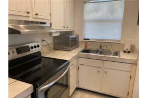 250 Layne Blvd APT 204, Hallandale Beach, FL 33009, Sold 07/26/22