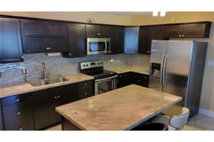2151 NE 68th St APT 231, Fort Lauderdale, FL 33308, Sold 08/04/22