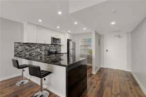 605 Oaks Dr, Pompano Beach, FL 33069, Sold 05/04/23