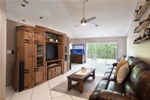 10257 Welleby Isles Ln, Sunrise, FL 33351, Sold 08/18/22