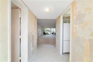 1523 E Hillsboro Blvd APT 537, Deerfield Beach, FL 33441, Sold 08/30/22
