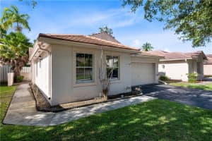 7393 NW 1st Manor, Plantation, FL 33317, Sold 09/08/22
