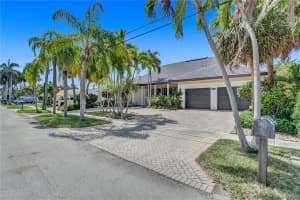 2840 NE 47TH ST, Lighthouse Point, FL 33064 Sold 09/09/22