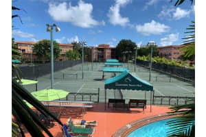 660 Tennis Club Dr APT 108, Fort Lauderdale, FL 33311, Sold 08/12/22